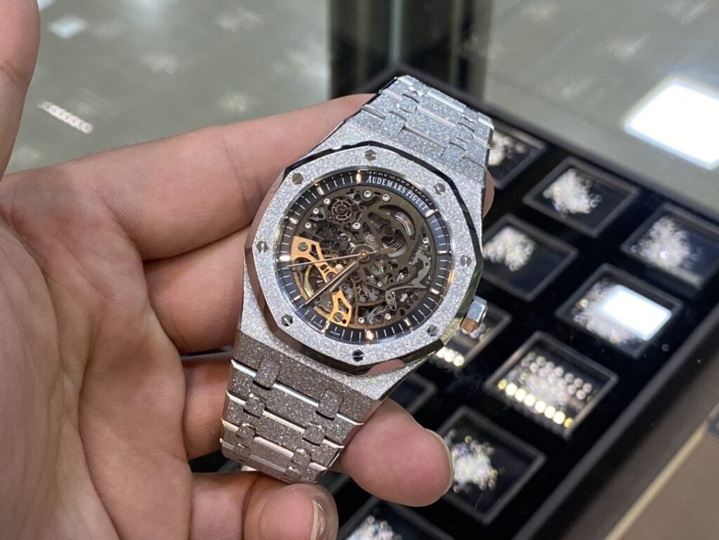 ng H Ch T c Audemars Piguet Royal Oak 15407 V B ch Kim V ng