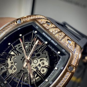 https://dwatchluxury.com/wp-content/uploads/2023/02/Dong-Ho-Co-Nam-Richard-Mille-RM010-RoseGold-Day-Cao-Su-1024x1024.jpg
